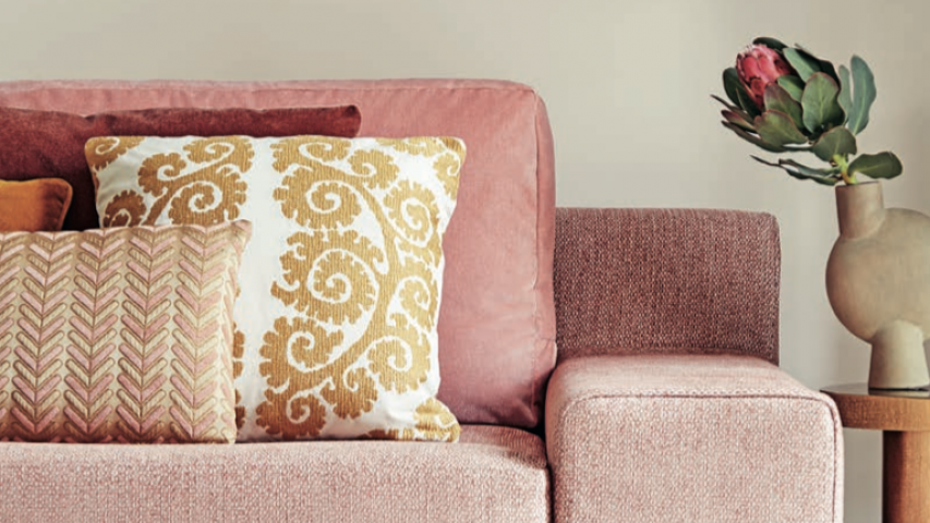 Manuel Canovas Colefax & Fowler exclusieve gordijnstoffen meubelstoffen kussens 