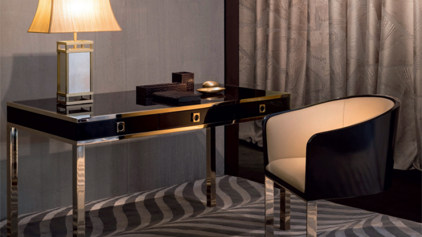 CAMILLA Desk/CLASSIC Chair/DONNA Table lamp